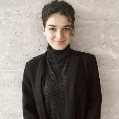 Lia Topuridze